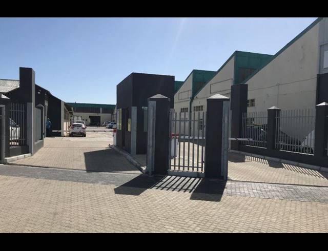 262M² MINI FACTORY TO LET IN EPPING INDUSTRIAL